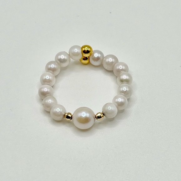 ❣️ Japan 18K Real Yellow Gold Ring Baby Akoya Pearl Stretchable ❣️ - Picture 5 of 6
